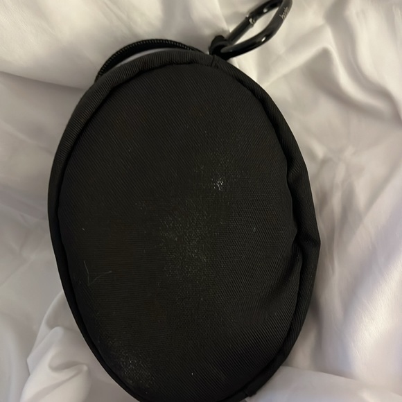 Black Beats by Dre solo pouch carrying case - Picture 4 of 5